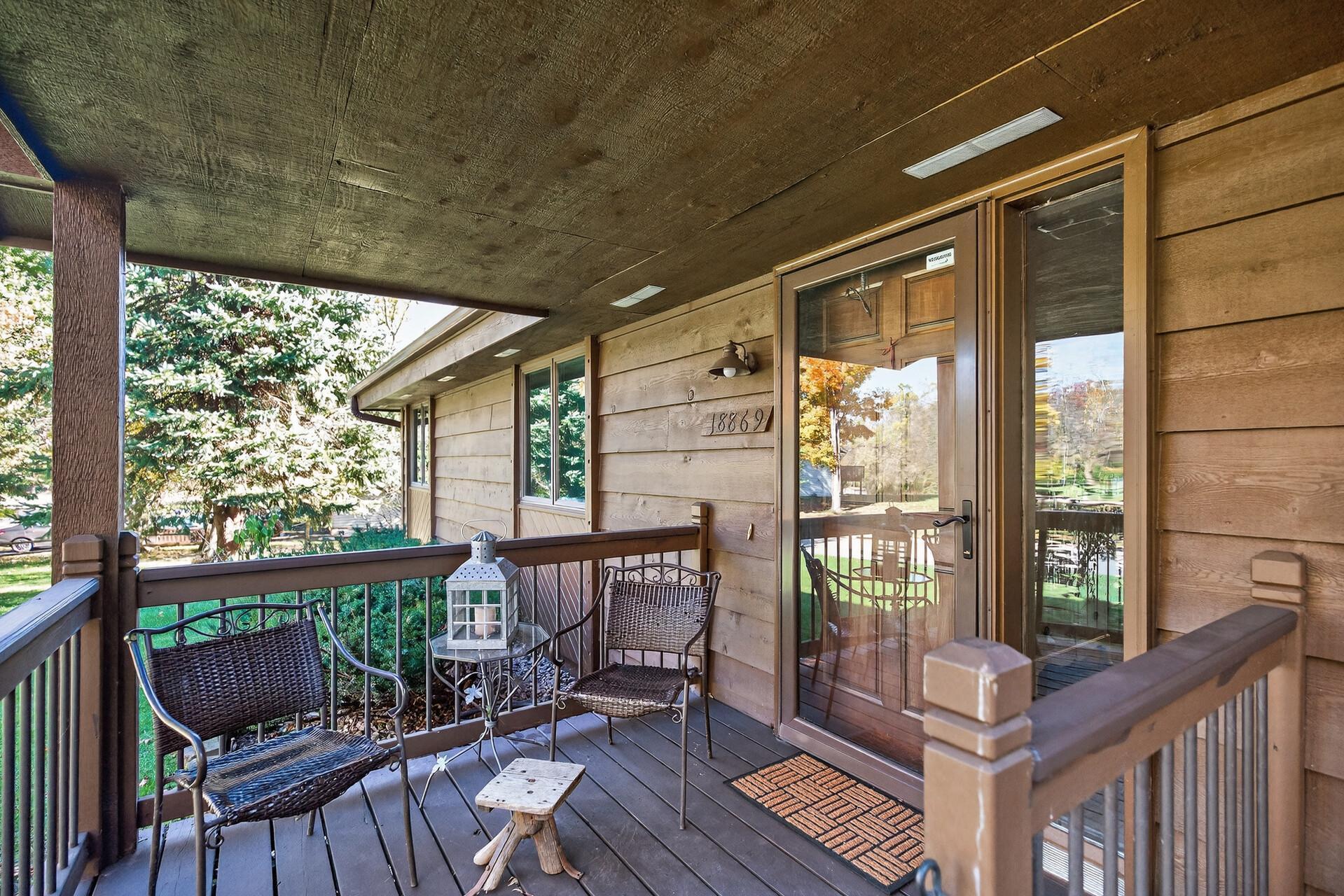 18869 Clear View Drive Minnetonka, MN 55345 - Photo 4 of 39