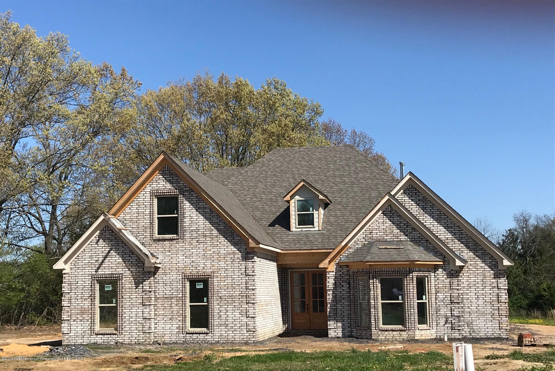 3572 Banks Road East Southaven, MS 38672 - Photo 1 of 2 IMG_4526