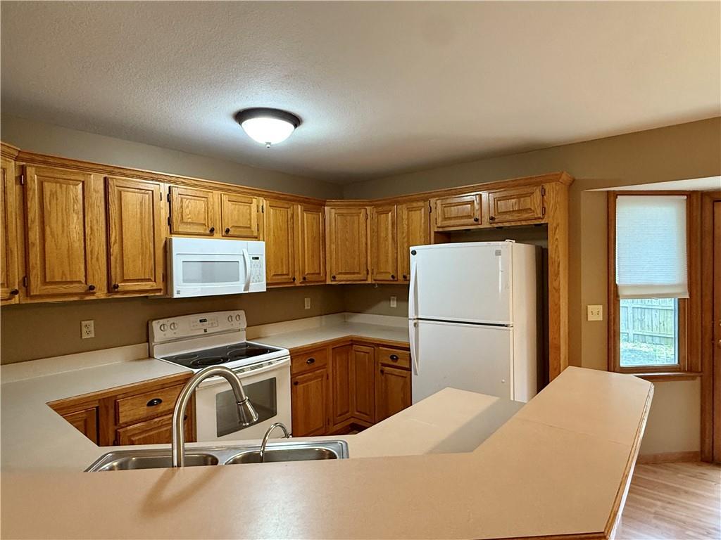 1729 South Maple Street Ottawa, KS 66067 - Photo 12 of 50