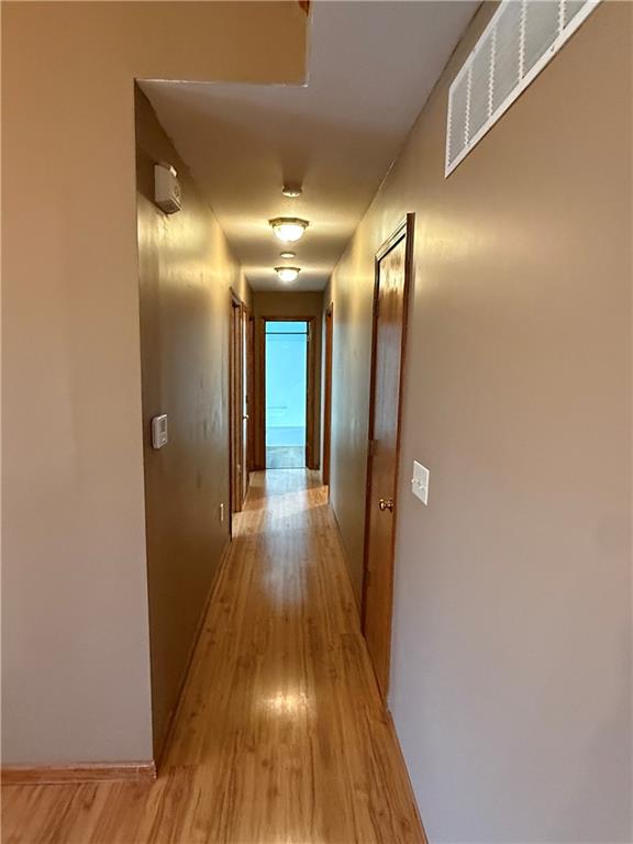 1729 South Maple Street Ottawa, KS 66067 - Photo 16 of 50