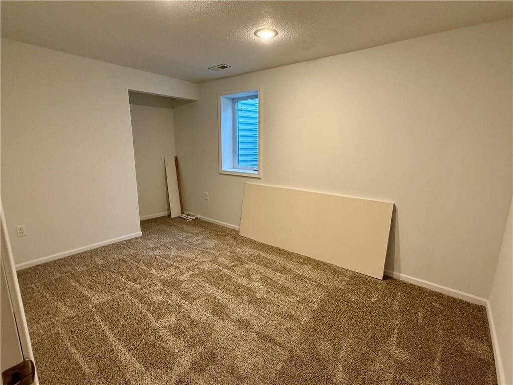 1729 South Maple Street Ottawa, KS 66067 - Photo 40 of 50