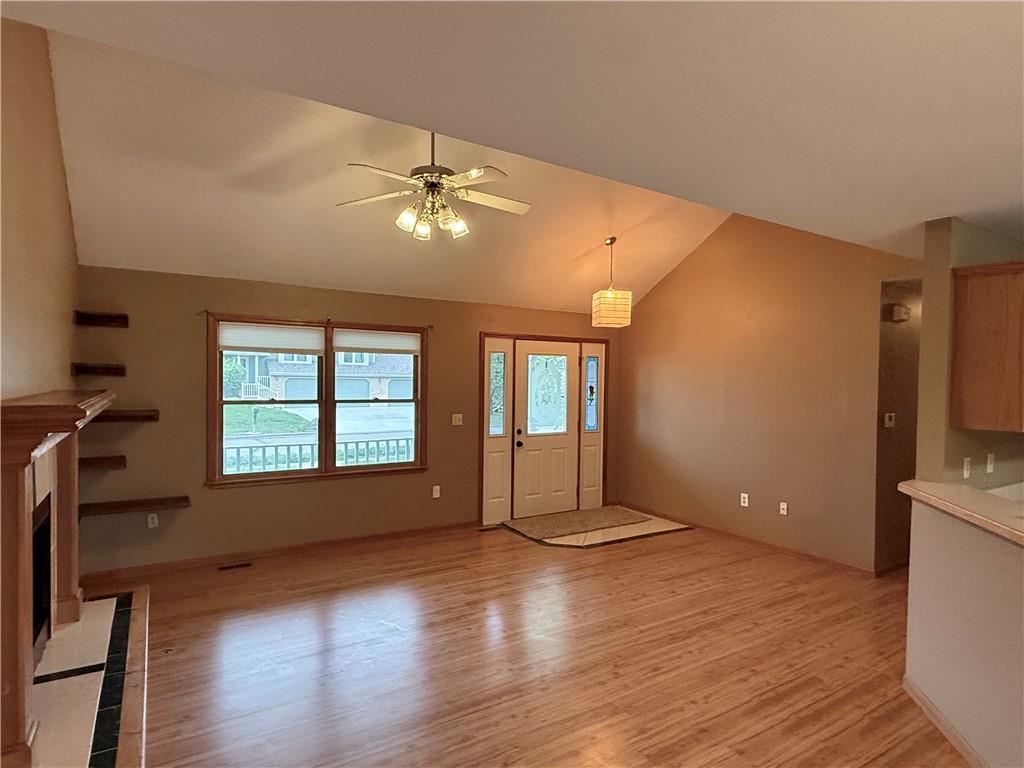 1729 South Maple Street Ottawa, KS 66067 - Photo 7 of 50