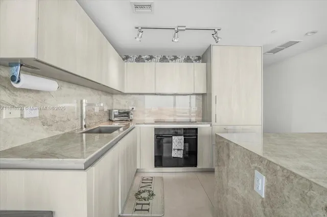 $1,830,000 | 3131 Northeast 7th Avenue, Unit 3306, Miami, FL 33137