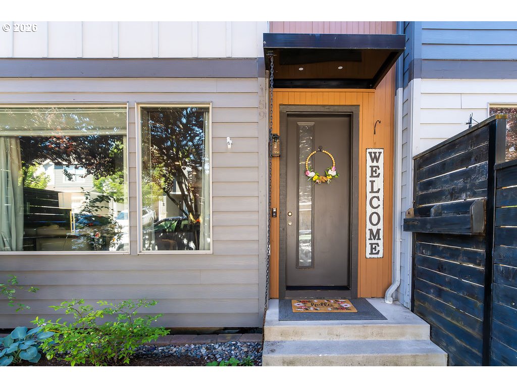159 North 44th Place Ridgefield, WA 98642 - Photo 2 of 13