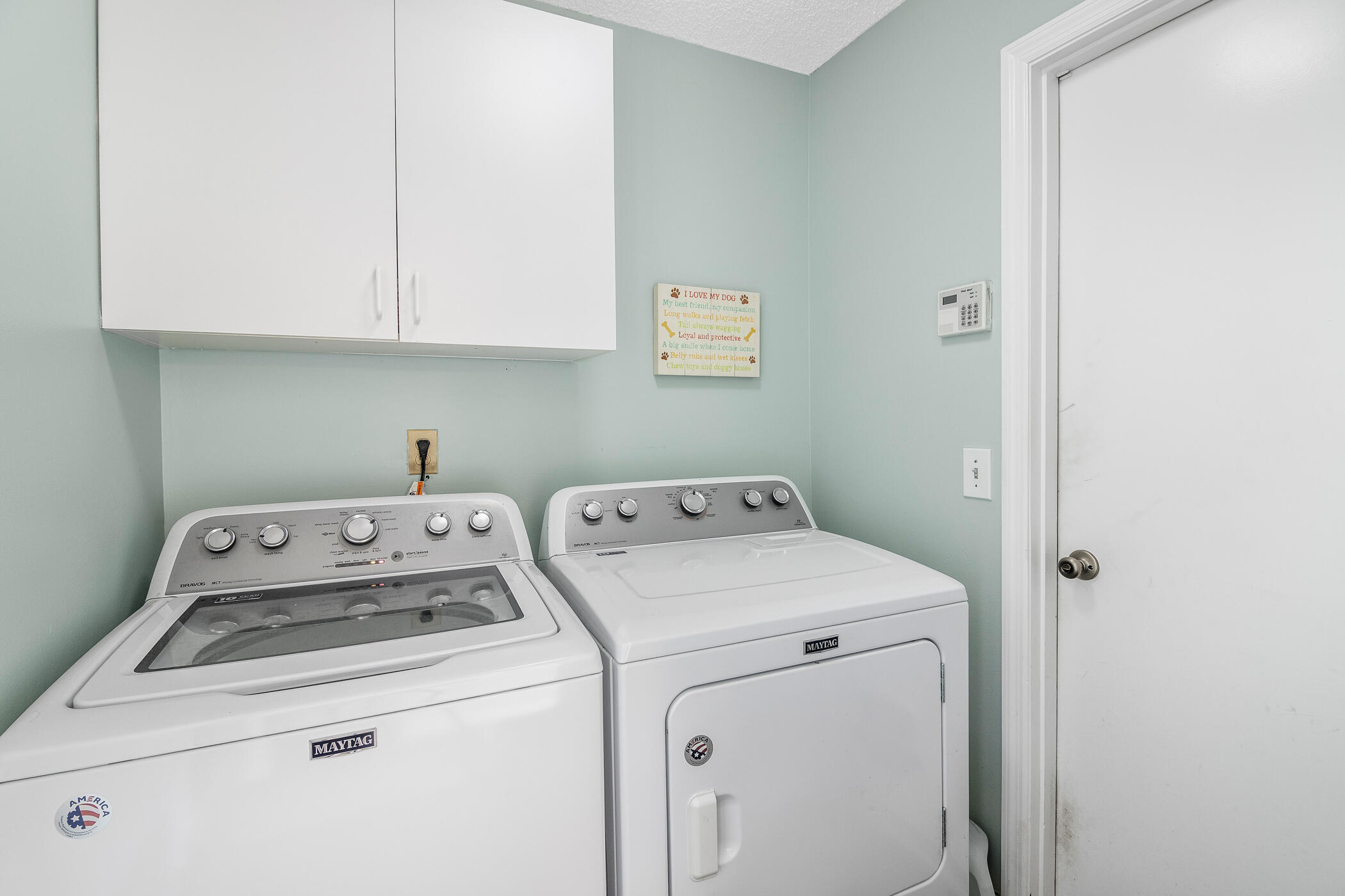 1197 Three Meadows Drive Rockledge, FL 32955 - Photo 7 of 25 a utility room with dryer and washer