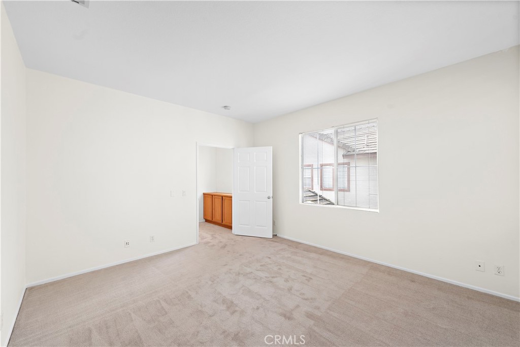 68 Kyle Court Ladera Ranch, CA 92694 - Photo 19 of 33 an empty room with windows