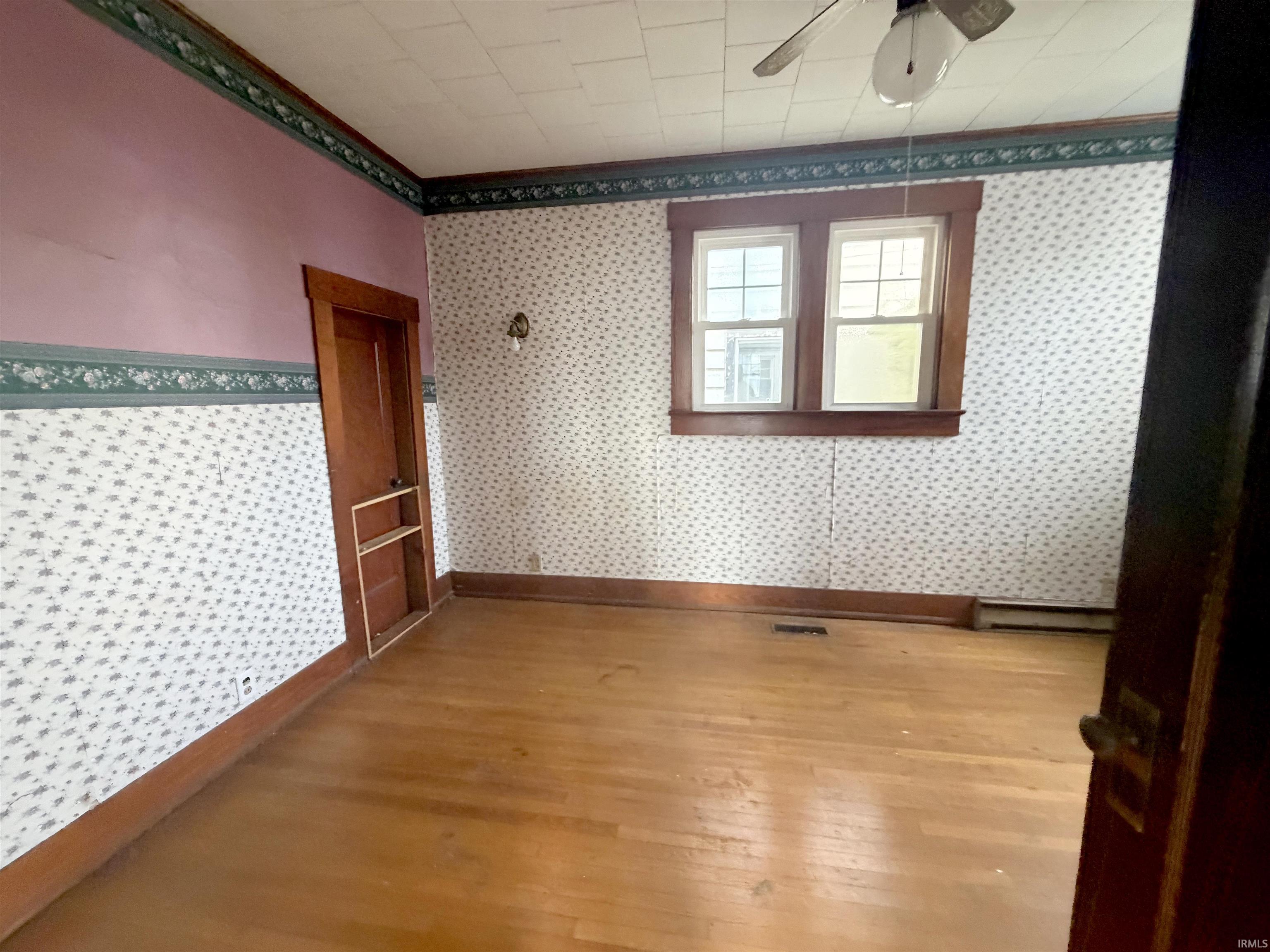 236 East High Street Montpelier, IN 47359 - Photo 8 of 11