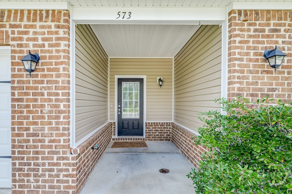 573 Gov Treutlen Circle Pooler, GA 31322 - Photo 4 of 30