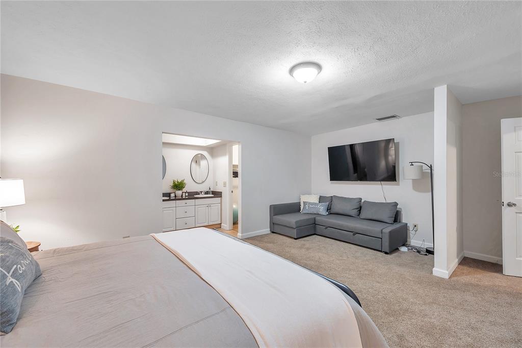 7405 Williams Road Seffner, FL 33584 - Photo 38 of 100