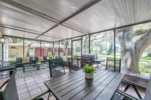 $999,900 | 7405 Williams Road, Seffner, FL 33584