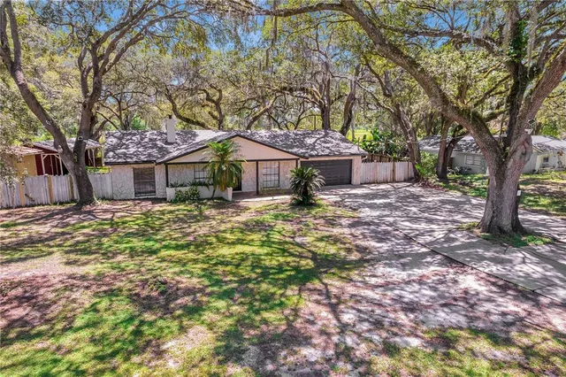 $999,900 | 7405 Williams Road, Seffner, FL 33584