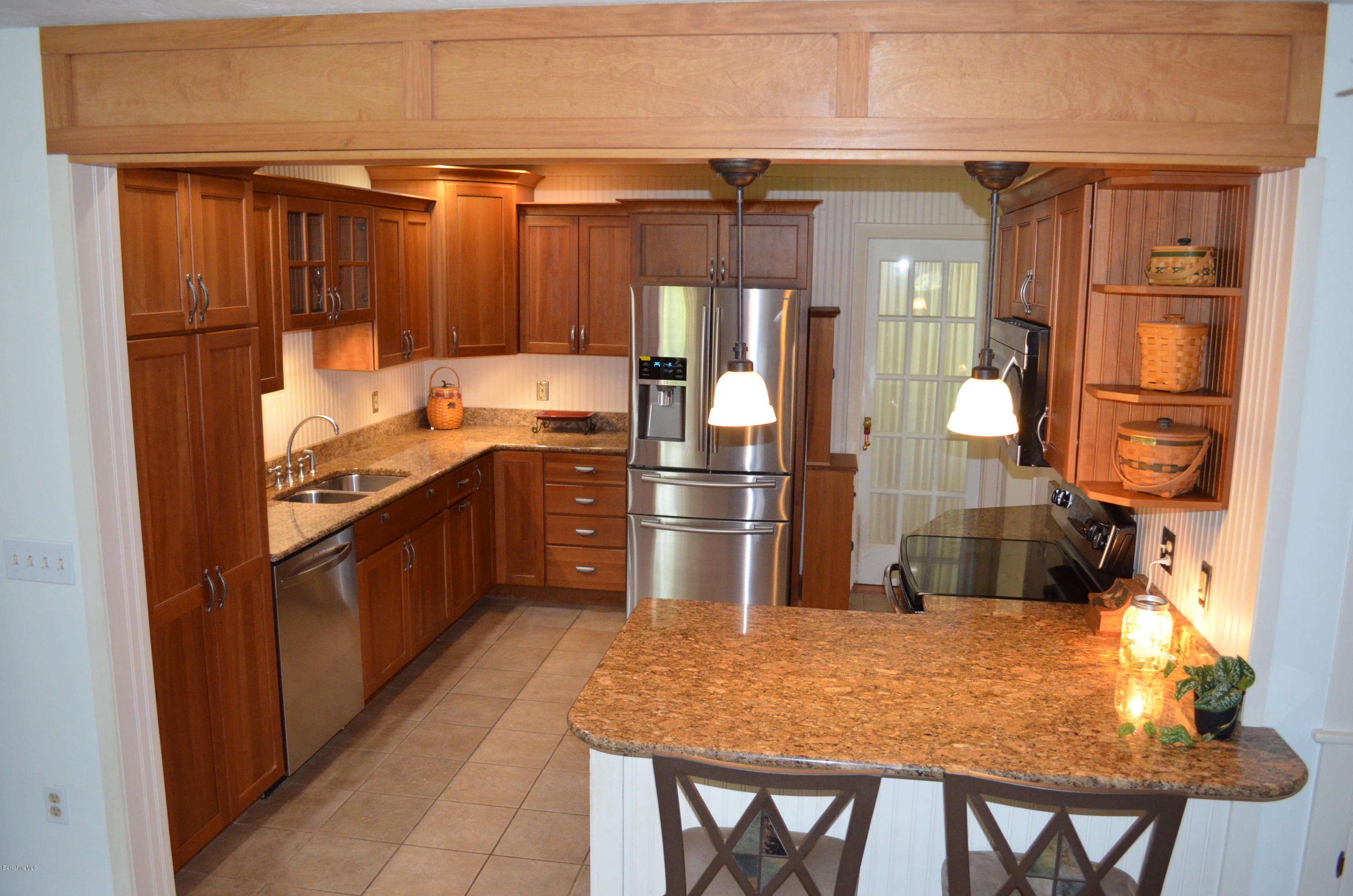 234 Cheshire Road Pittsfield, MA 01201 - Photo 8 of 24 Cheshire Kitchen