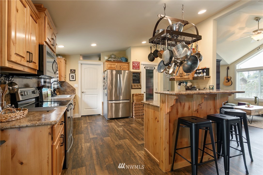 8184 Pinelli Road Sedro-Woolley, WA 98284 - Photo 12 of 31 Gallery Image 12