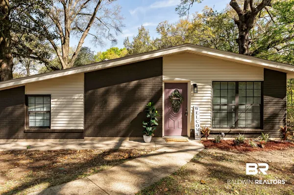 $199,900 | 5404 Forest Park Drive, Mobile, AL 36618