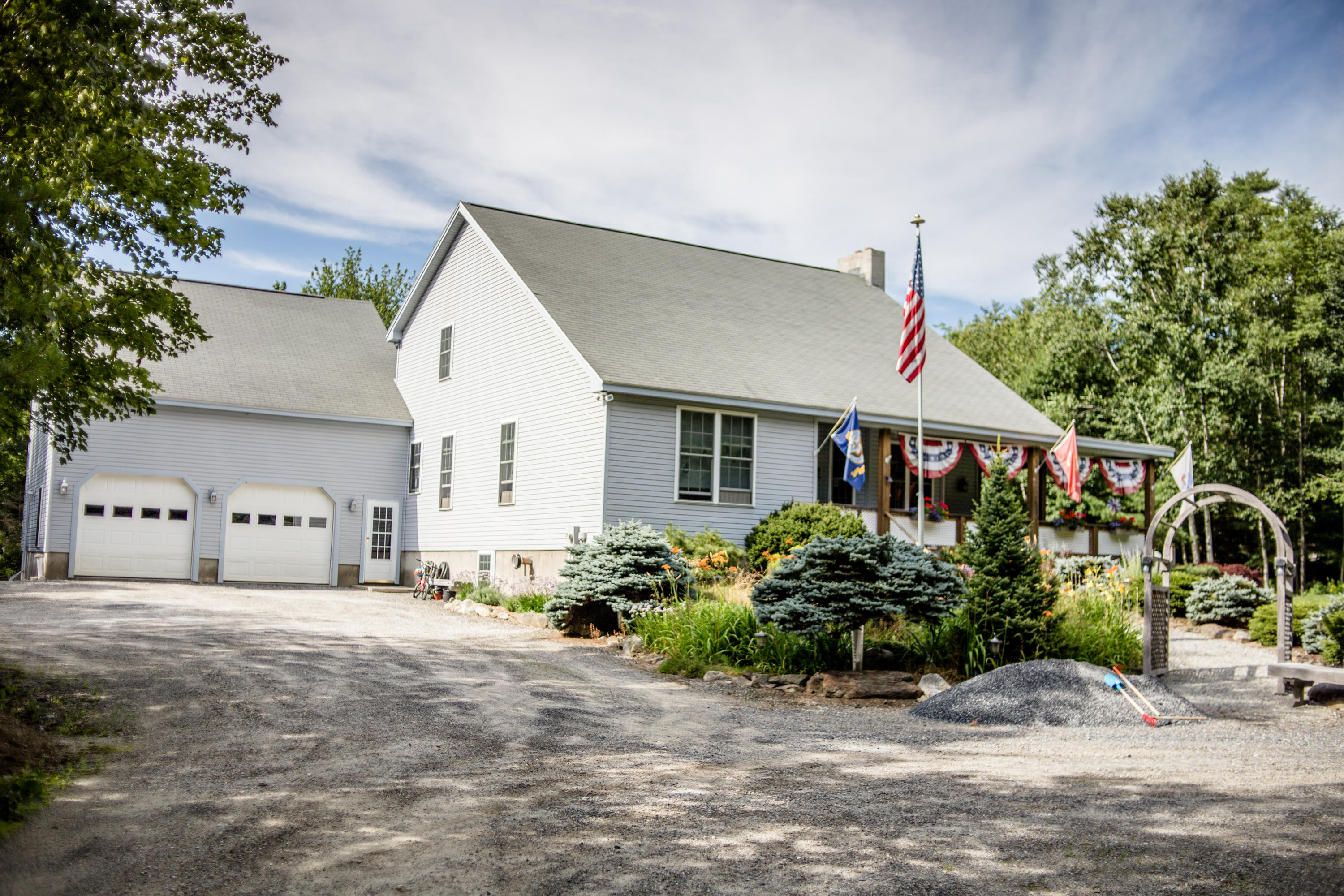 56 Steves Road Boothbay, ME 04537 - Photo 8 of 24 56 Steves-45