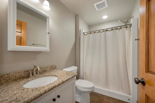 $399,900 | 3865 Meunier Lane, Green Bay, WI 54311