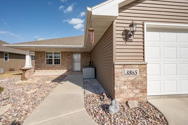 $399,900 | 3865 Meunier Lane, Green Bay, WI 54311