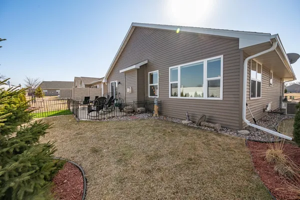 $399,900 | 3865 Meunier Lane, Green Bay, WI 54311