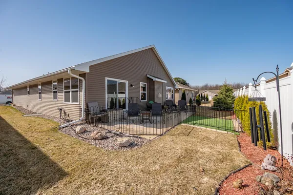 $399,900 | 3865 Meunier Lane, Green Bay, WI 54311