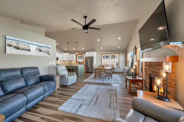 $399,900 | 3865 Meunier Lane, Green Bay, WI 54311