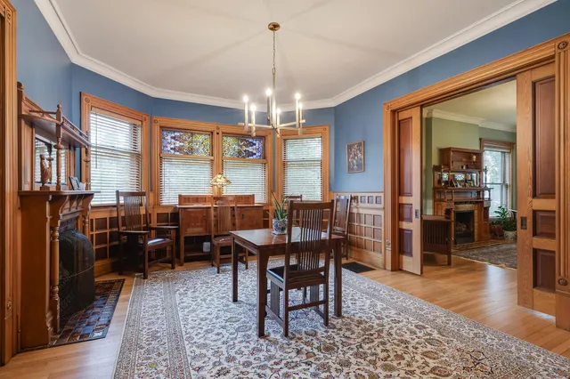 $975,000 | 221 10th Street, La Crosse, WI 54601