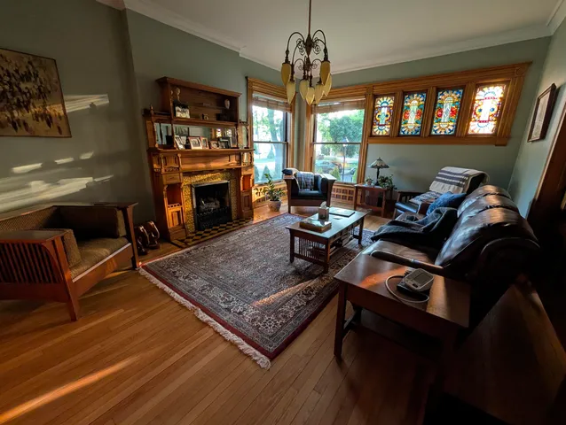 $975,000 | 221 10th Street, La Crosse, WI 54601