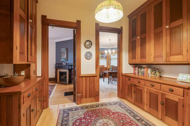 $975,000 | 221 10th Street, La Crosse, WI 54601