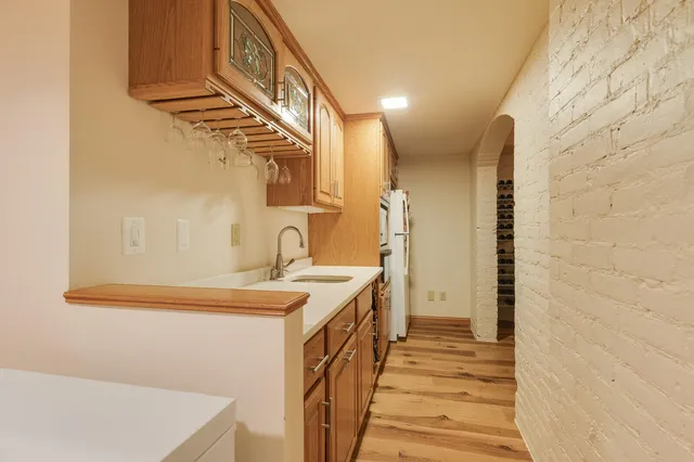 $975,000 | 221 10th Street, La Crosse, WI 54601