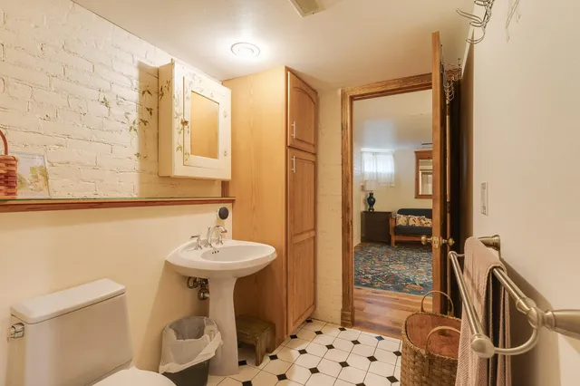 $975,000 | 221 10th Street, La Crosse, WI 54601