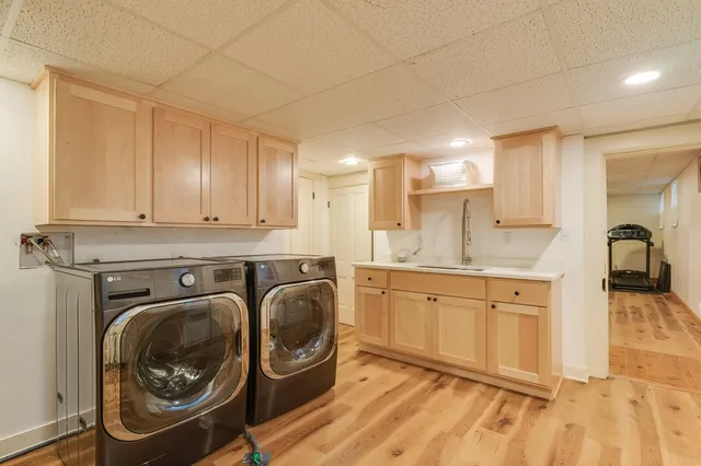 $975,000 | 221 10th Street, La Crosse, WI 54601