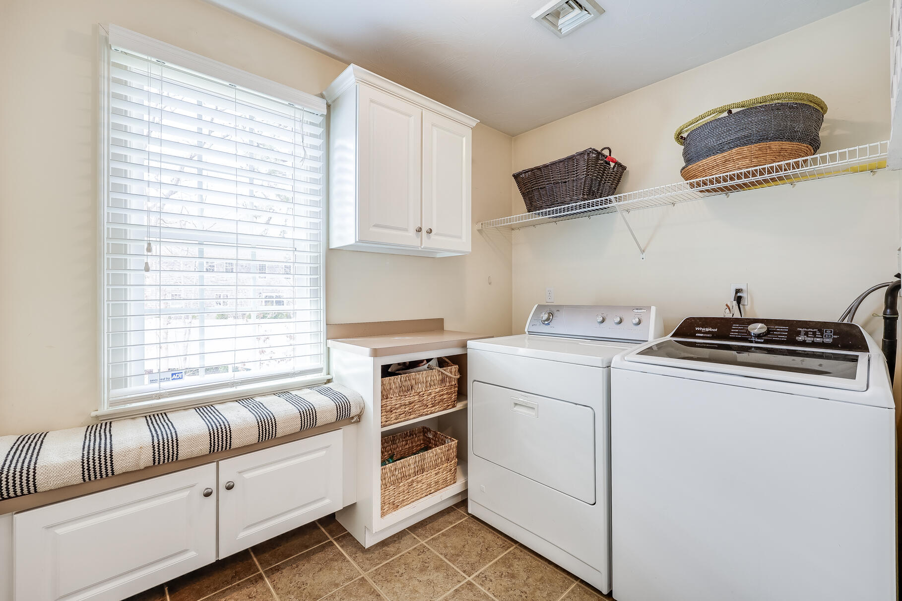12 Penelope Road Bourne, MA 02532 - Photo 21 of 43 a utility room with dryer and washer