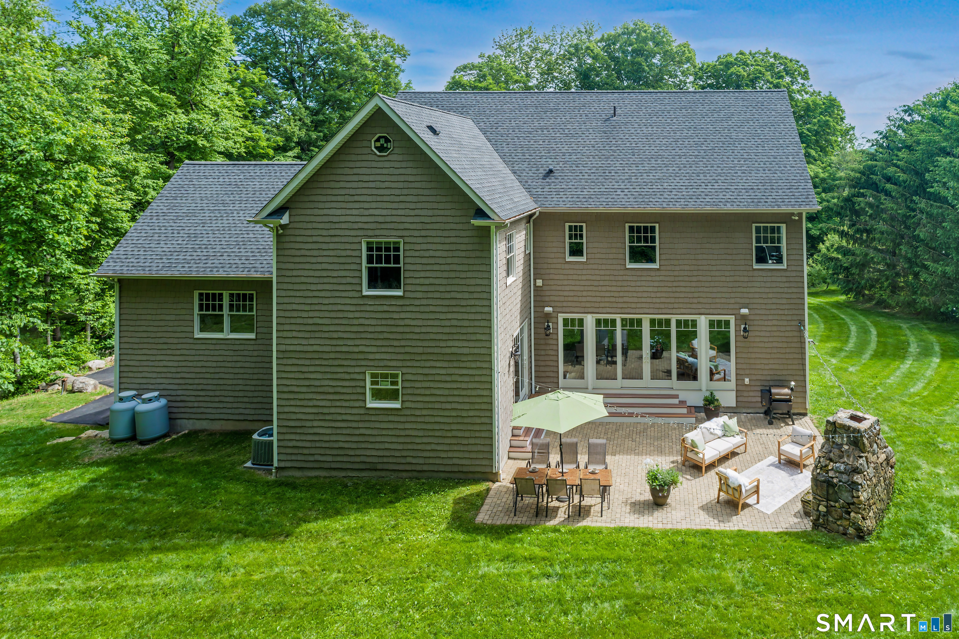 257 Old Sib Road Ridgefield, CT 06877 - Photo 4 of 40