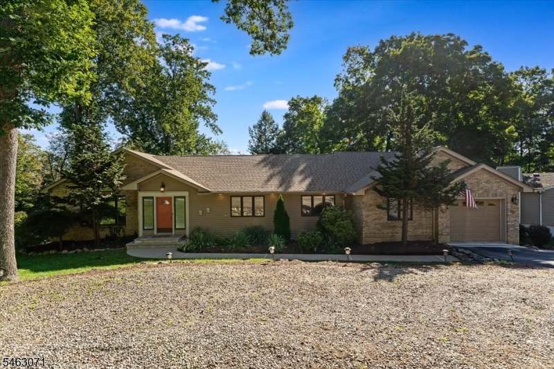 7 Banta Road Kinnelon, NJ 07405 - Photo 1 of 39 Gallery Image 1