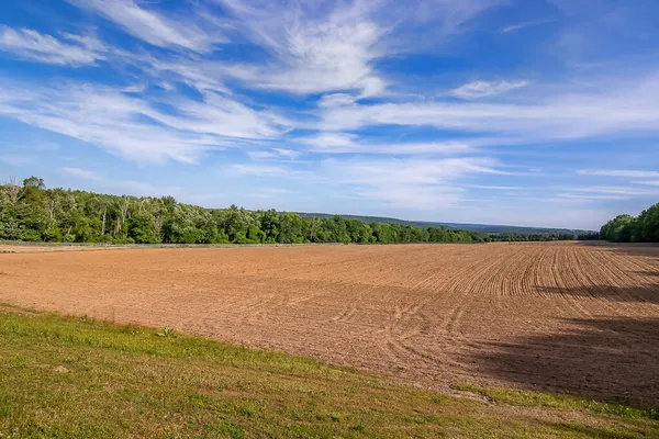 $499,900 | 2 Victoria Arms Circle, Kunkletown, PA 18058