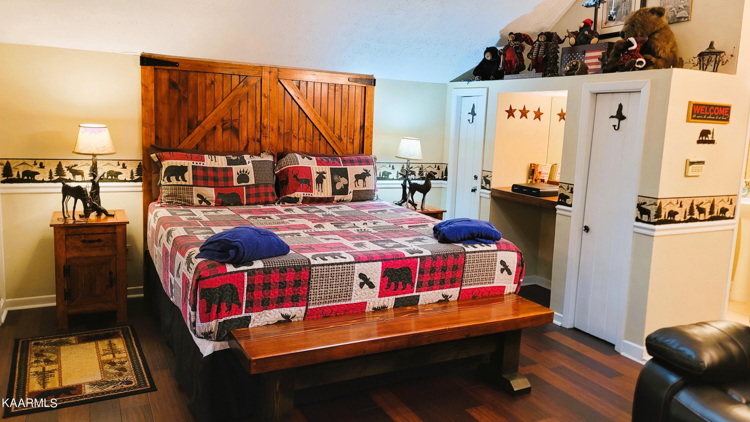 1844 Ridgecrest Drive Sevierville, TN 37876 - Photo 11 of 18 Bedroom 2