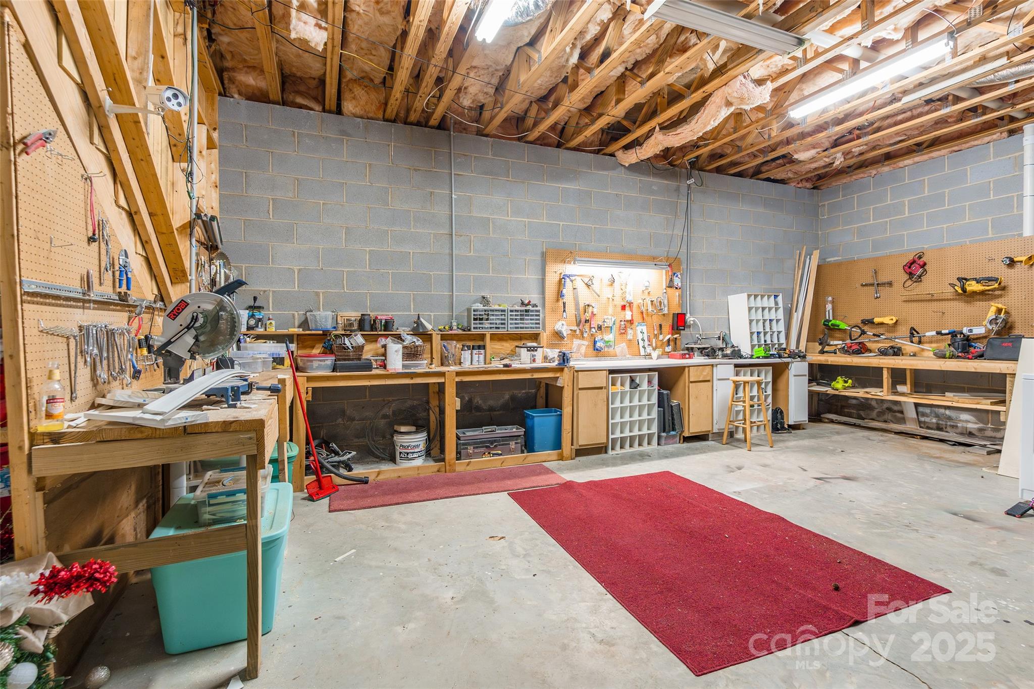 880 Columbia Road Chester, SC 29706 - Photo 31 of 40 a view of a patio with table and chairs