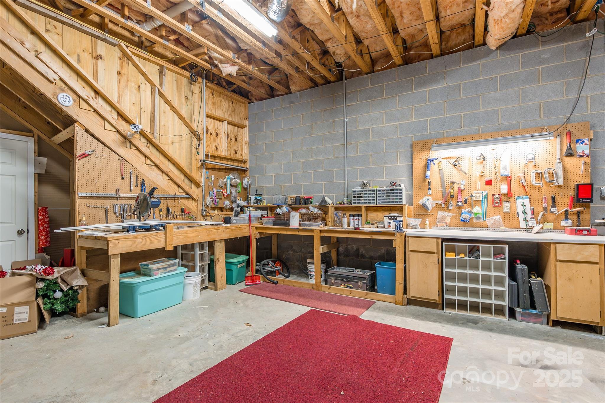 880 Columbia Road Chester, SC 29706 - Photo 32 of 40 a view of an outdoor kitchen