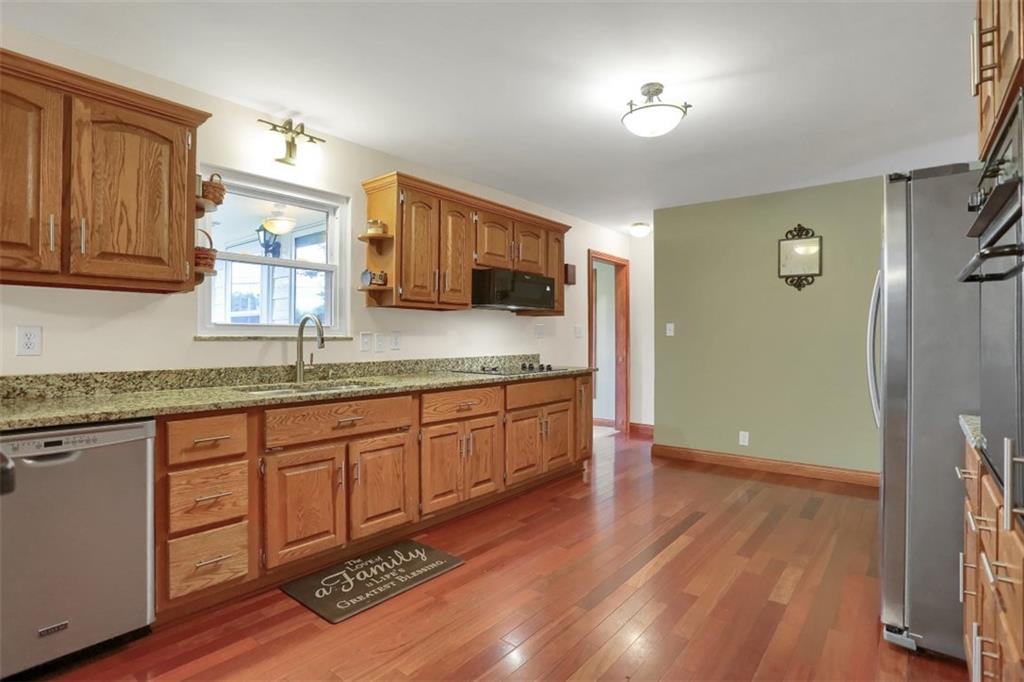 129 Bennington Road Indianapolis, IN 46227 - Photo 11 of 41 Gallery Image 11