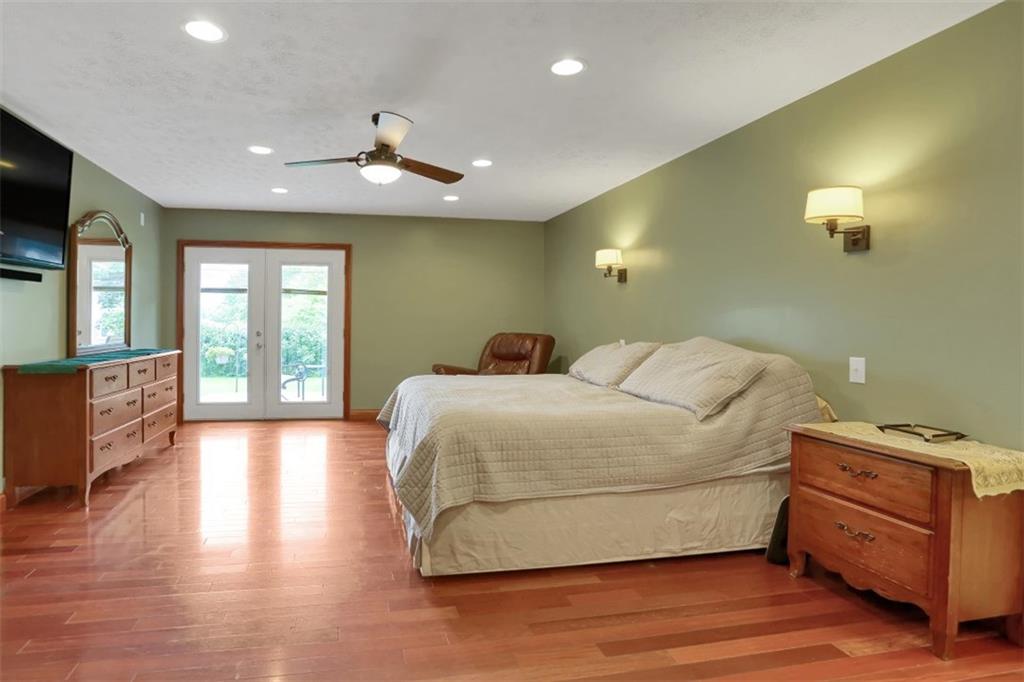129 Bennington Road Indianapolis, IN 46227 - Photo 16 of 41 Gallery Image 16
