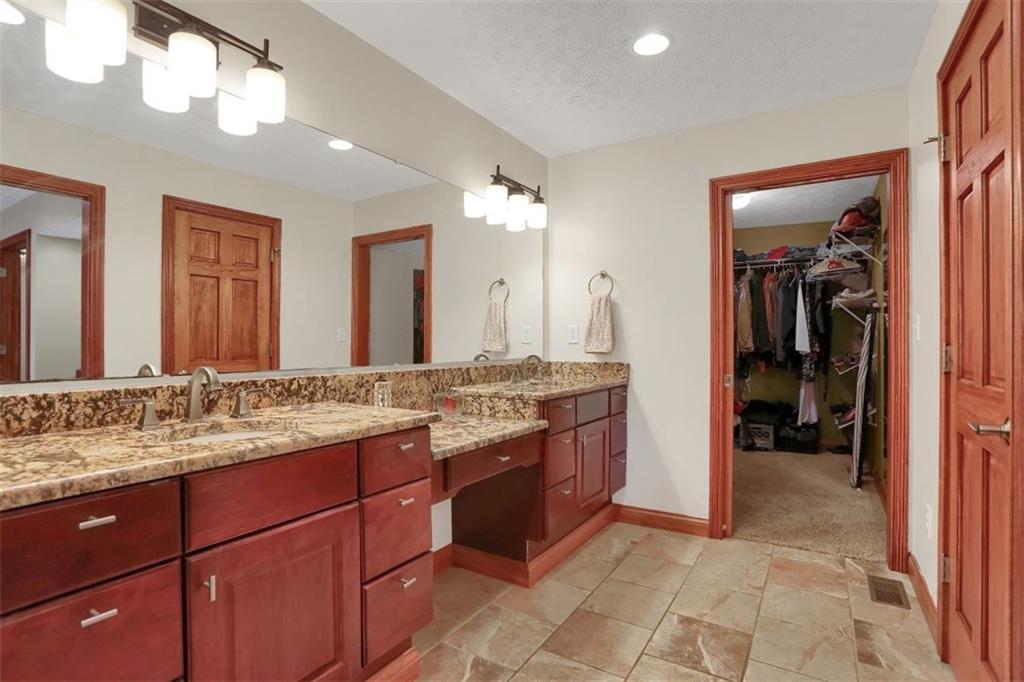 129 Bennington Road Indianapolis, IN 46227 - Photo 19 of 41 Gallery Image 19