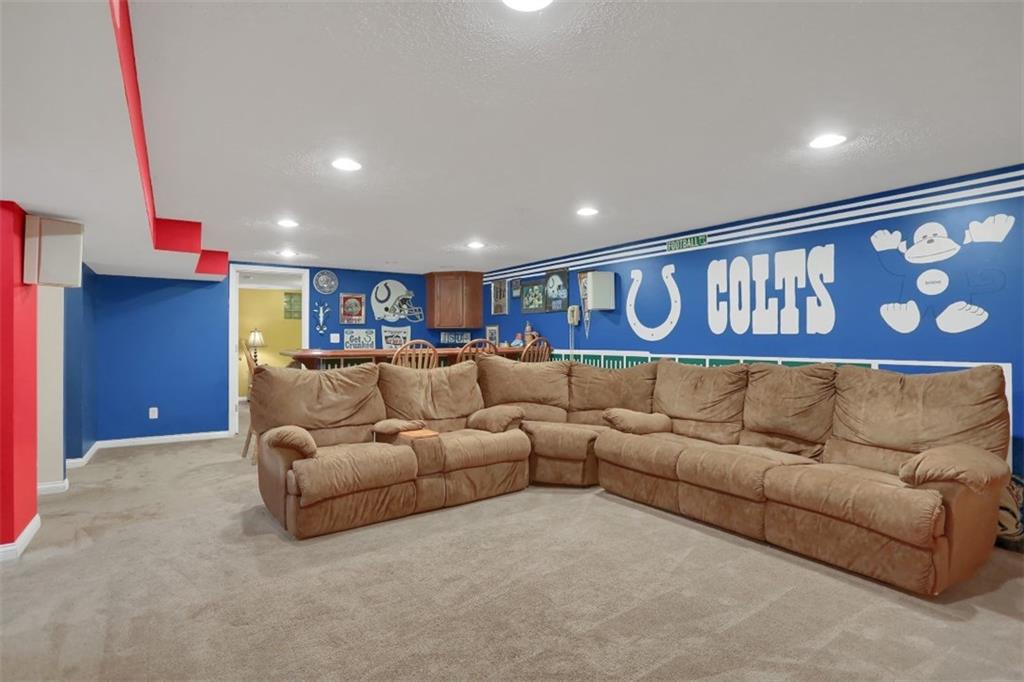 129 Bennington Road Indianapolis, IN 46227 - Photo 28 of 41 Gallery Image 28
