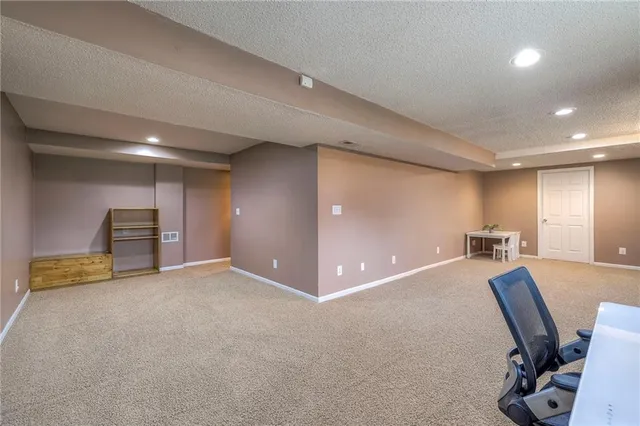 $445,000 | 13974 West 147th Street, Olathe, KS 66062