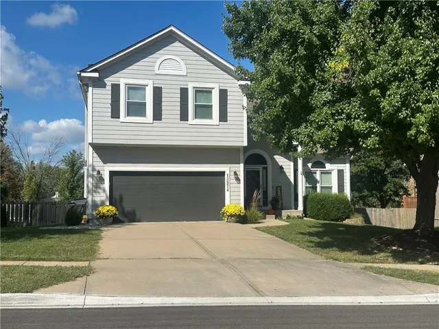 $445,000 | 13974 West 147th Street, Olathe, KS 66062
