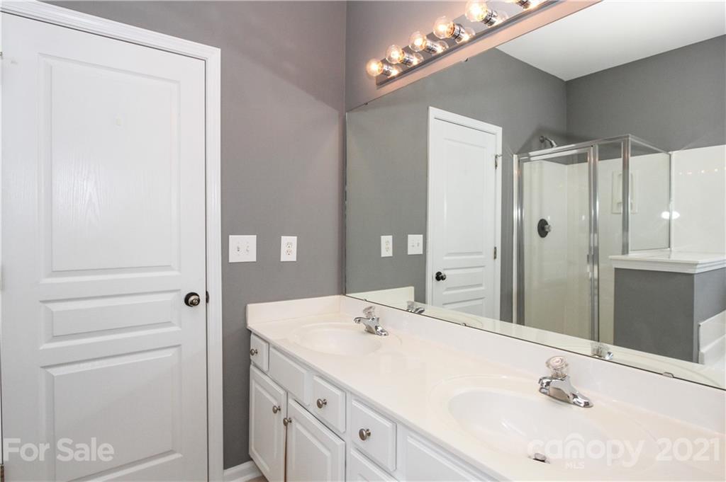 1024 Kensrowe Lane Matthews, NC 28104 - Photo 19 of 47