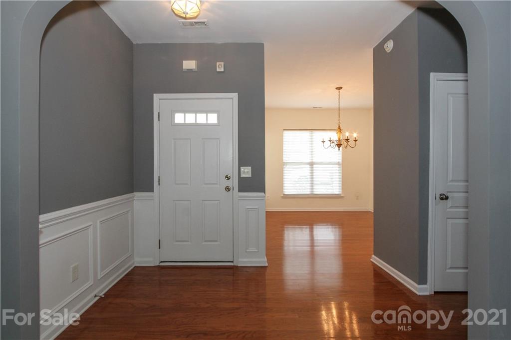 1024 Kensrowe Lane Matthews, NC 28104 - Photo 4 of 47