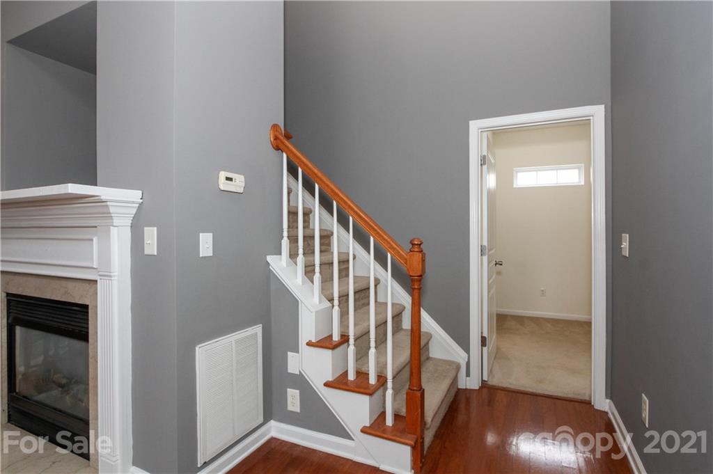 1024 Kensrowe Lane Matthews, NC 28104 - Photo 5 of 47