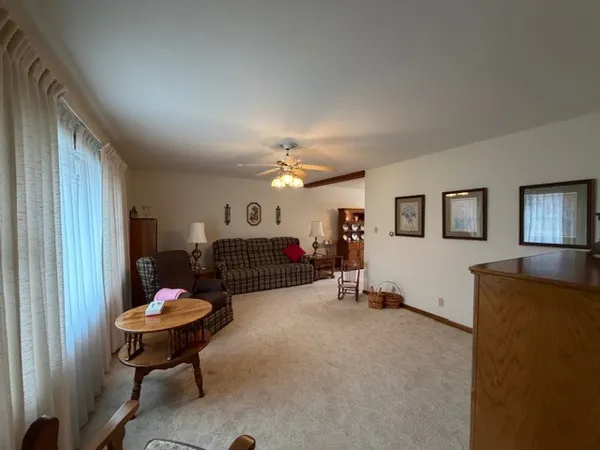 $149,900 | 5563 Stone Drive, Clinton, IL 61727