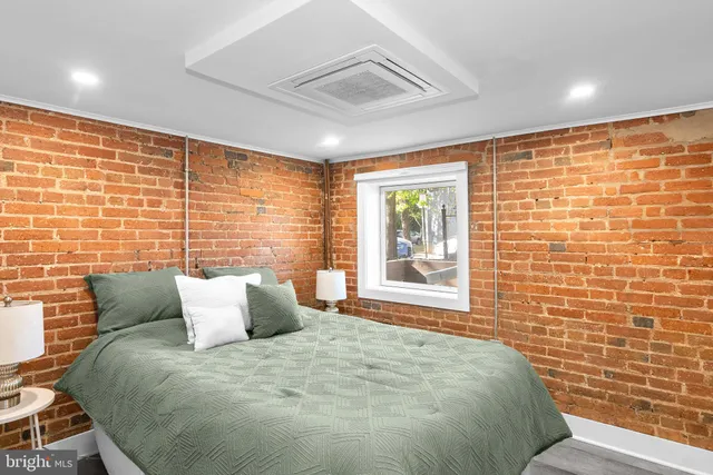 $2,800 | 1616 Kilbourne Place Northwest, Washington, DC 20010