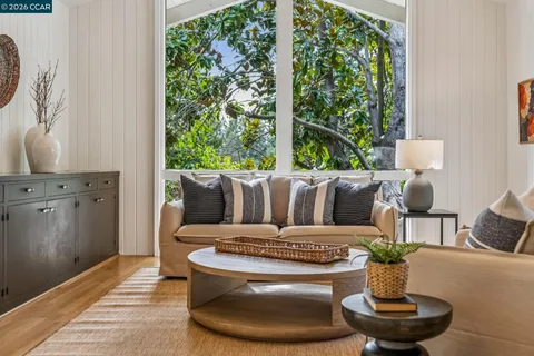 $3,300,000 | 147 Amber Valley Drive, Orinda, CA 94563