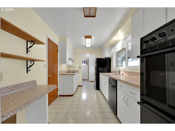 $415,000 | 117 Allen Avenue, Springfield, OR 97477
